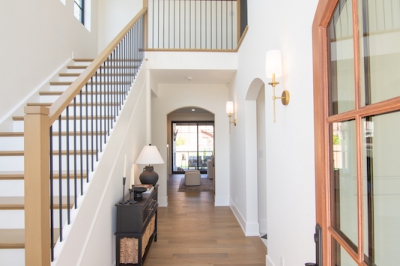 Designs by Santy :: Black and White House Foyer with staircase, chandelier and sconces