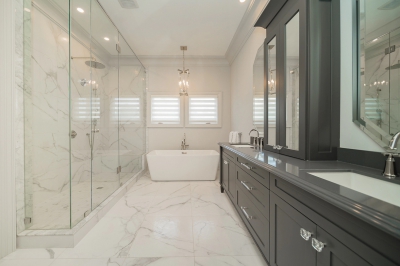 Designs by Santy :: Rural Symmetry Ensuite with soaker tub, glass shower and vanity