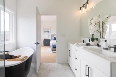 Designs by Santy :: Simple Elegance Ensuite with soaker tub and vanity